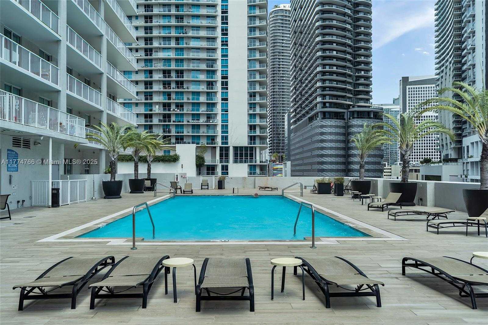 Small Image of 1250 SOUTH MIAMI AVE #2701, Miami Number 32