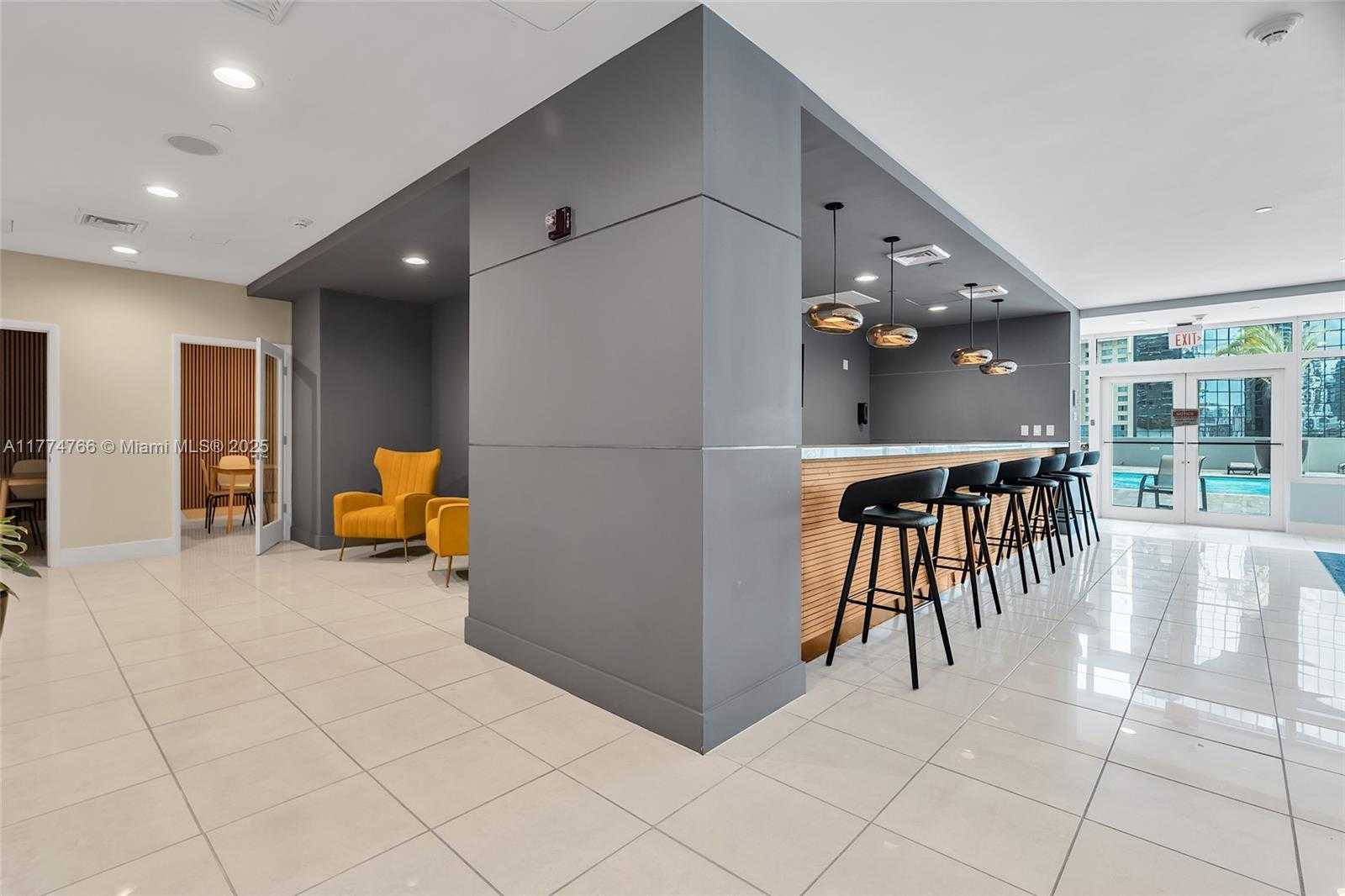 Small Image of 1250 SOUTH MIAMI AVE #2701, Miami Number 34