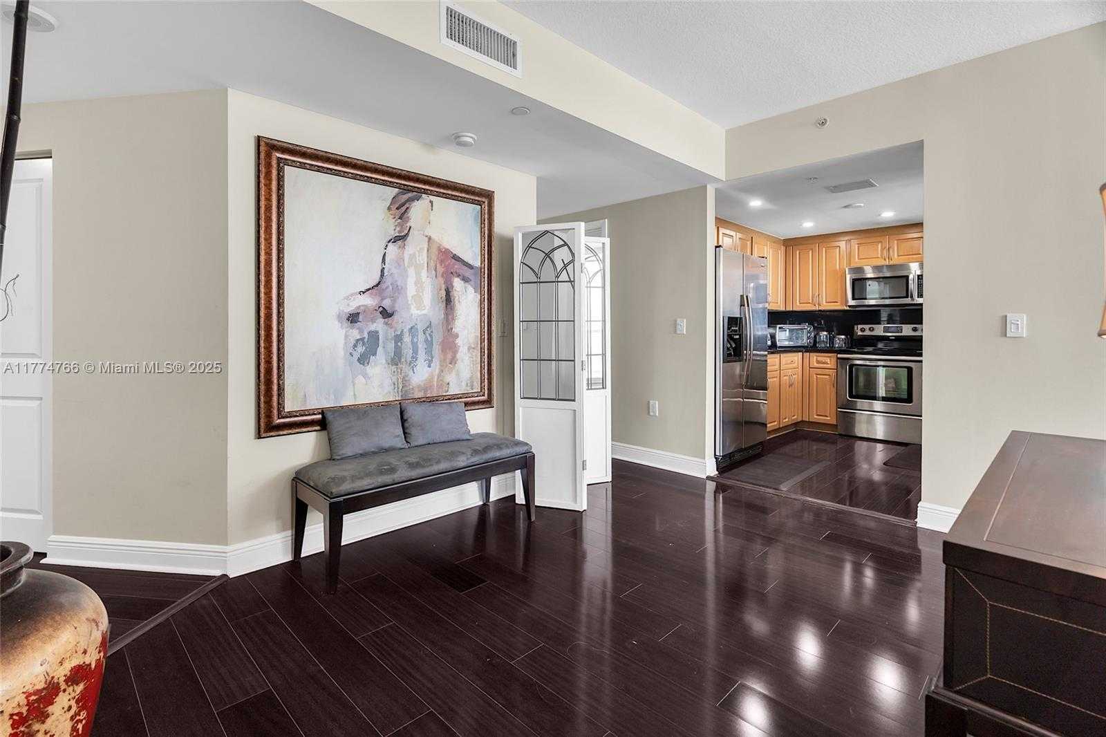 Small Image of 1250 SOUTH MIAMI AVE #2701, Miami Number 7