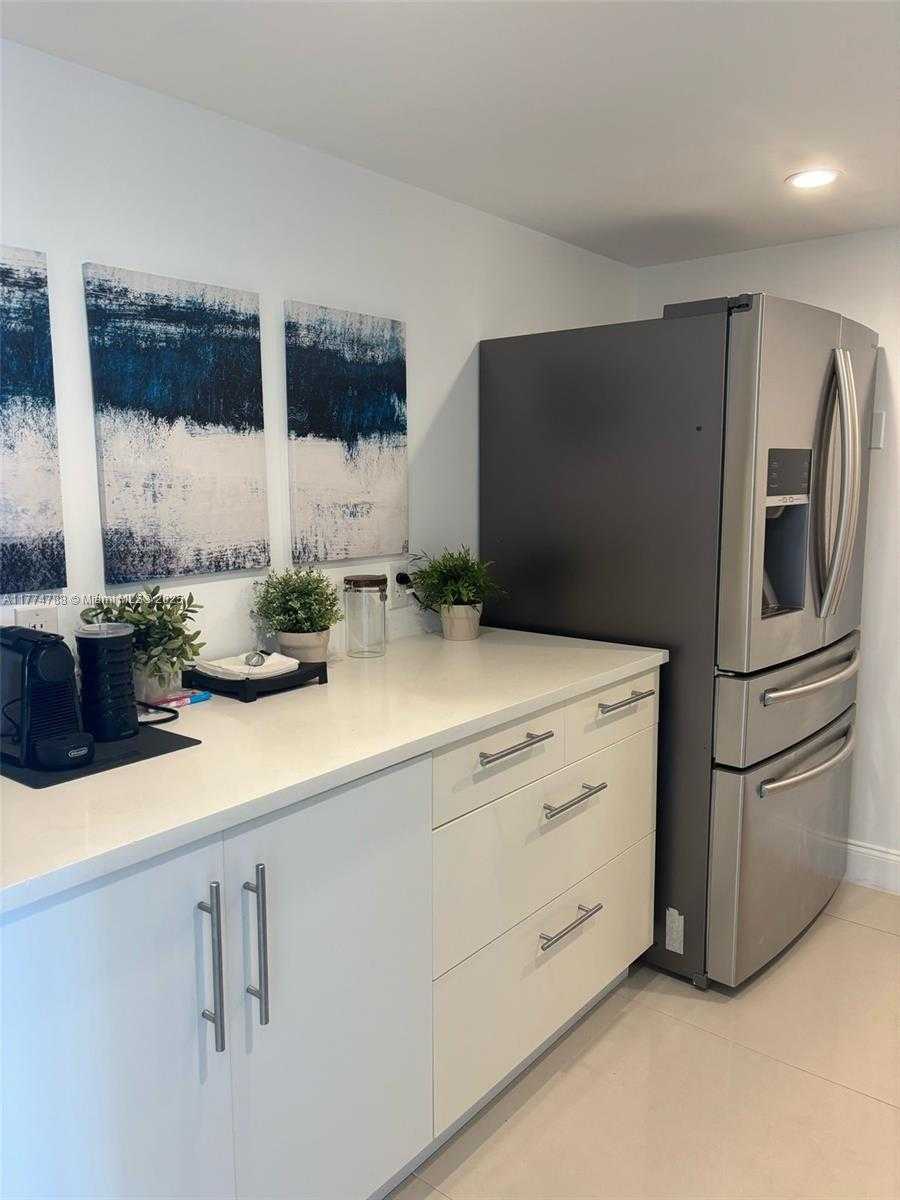 Small Image of 20335 WEST COUNTRY CLUB DR #608, Aventura Number 13