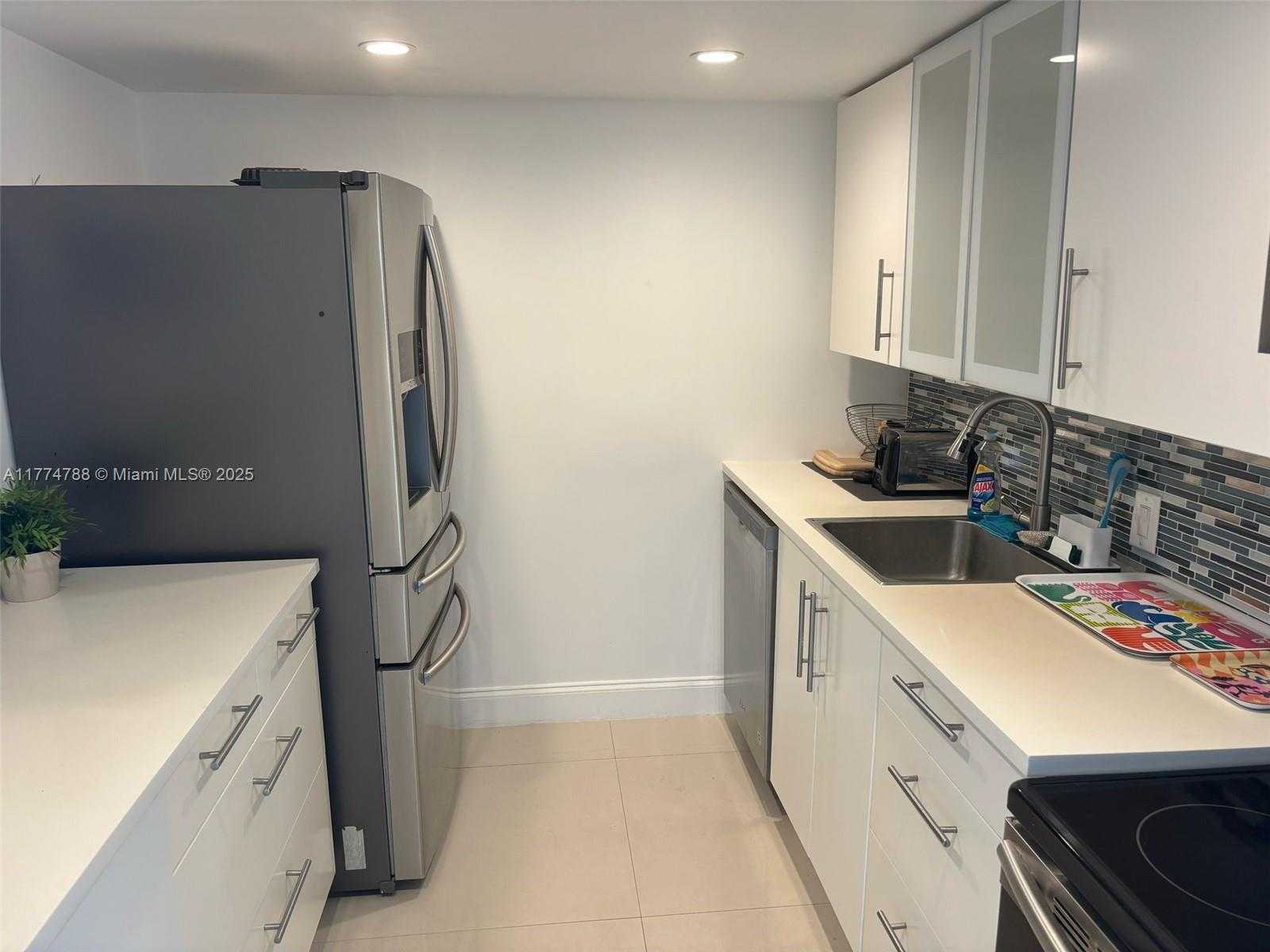 Small Image of 20335 WEST COUNTRY CLUB DR #608, Aventura Number 15