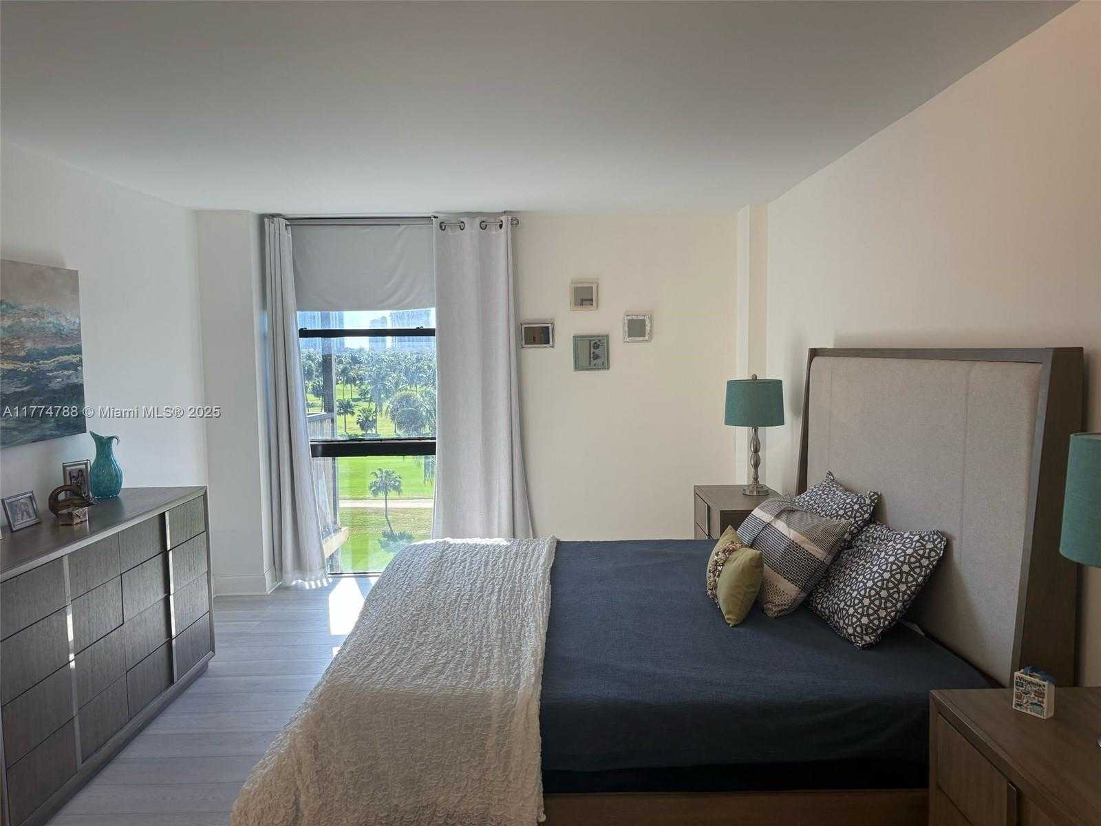 Small Image of 20335 WEST COUNTRY CLUB DR #608, Aventura Number 19