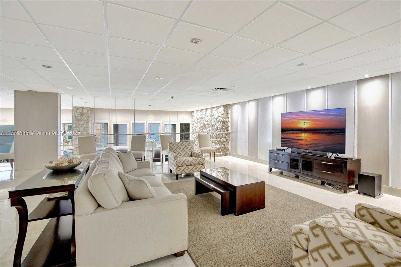 Small Image of 3111 NORTH OCEAN DR #308, Hollywood Number 4