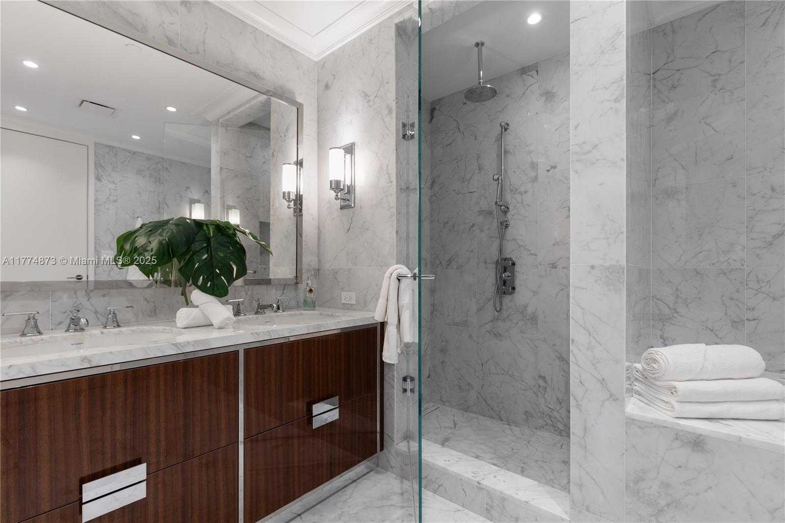 Small Image of 15701 COLLINS AVE #1004, Sunny Isles Beach Number 40