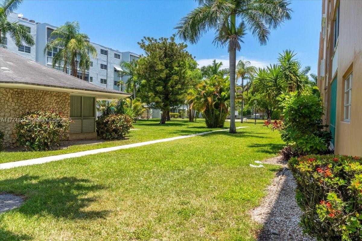Small Image of 219 NORTH EAST 14TH AVE #406, Hallandale Beach Number 21