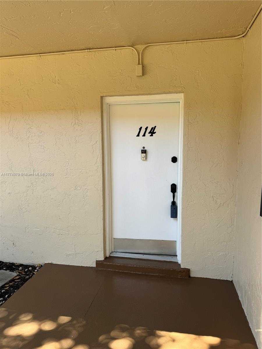Small Image of 10501 SOUTH WEST 108TH AVE #114, Miami Number 2
