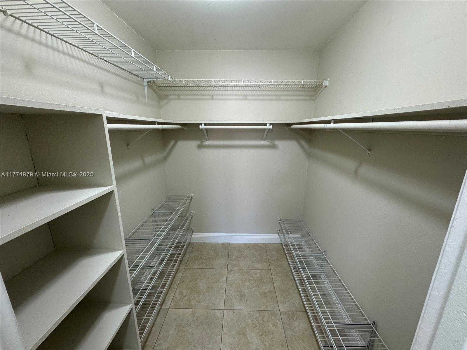 Small Image of 10501 SOUTH WEST 108TH AVE #114, Miami Number 25