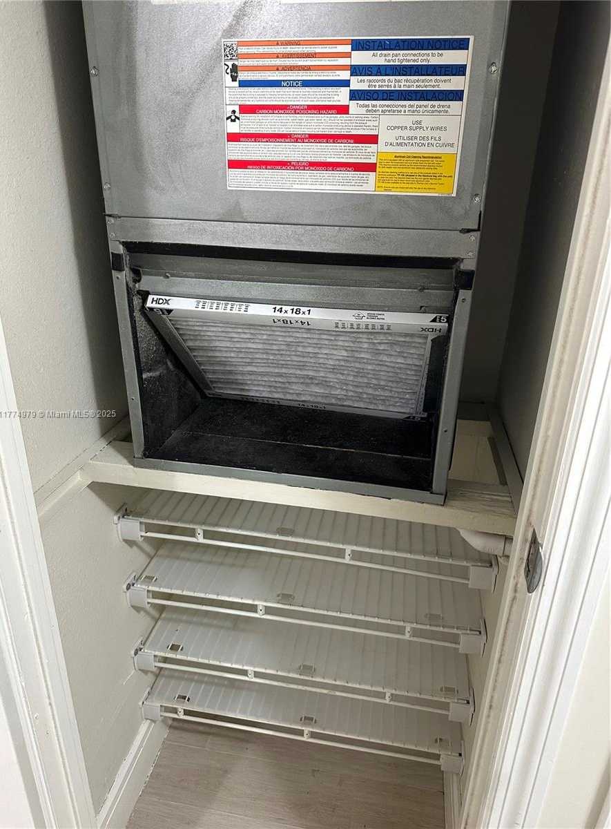 Small Image of 10501 SOUTH WEST 108TH AVE #114, Miami Number 26