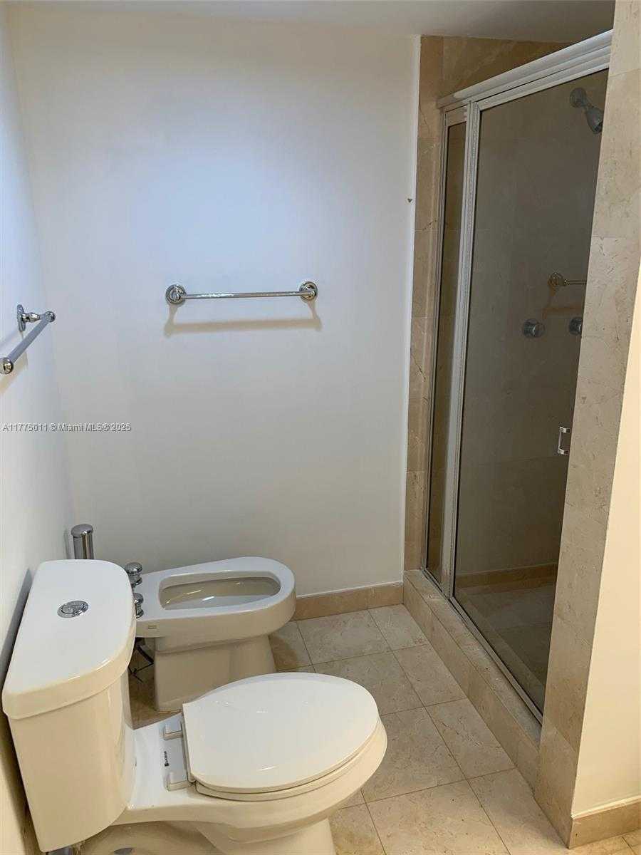 Small Image of 8855 EAST COLLINS AVE #5B, Surfside Number 21