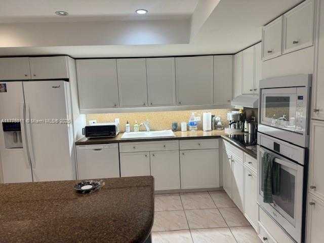 Small Image of 8855 EAST COLLINS AVE #5B, Surfside Number 9
