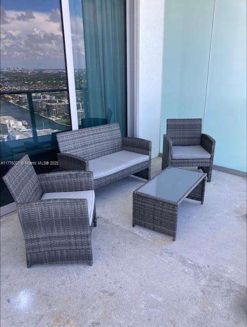 Small Image of 4111 SOUTH OCEAN DR #LPH6, Hollywood Number 11