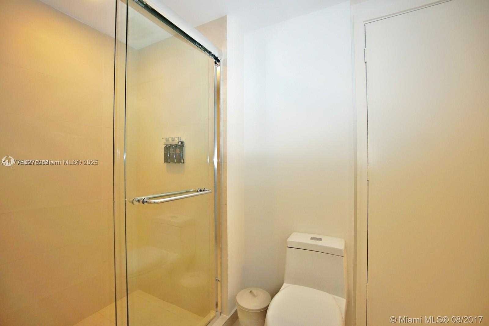 Small Image of 4111 SOUTH OCEAN DR #LPH6, Hollywood Number 26