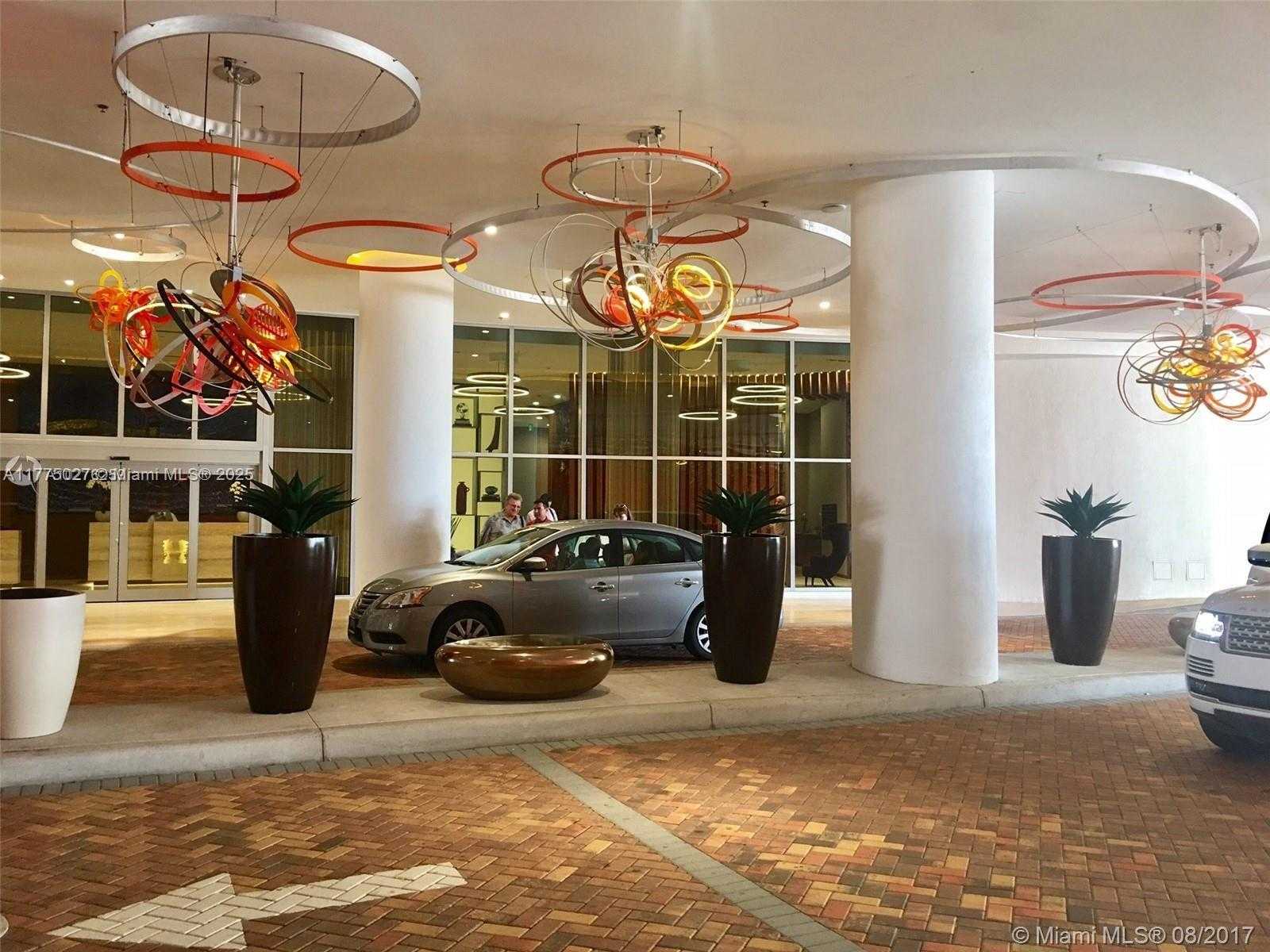 Small Image of 4111 SOUTH OCEAN DR #LPH6, Hollywood Number 47