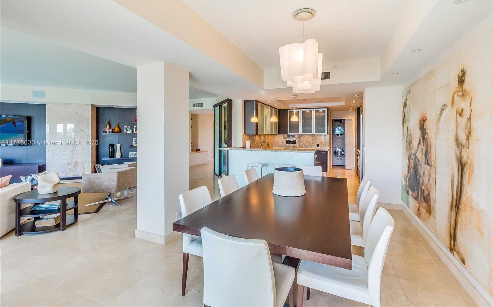 Small Image of 2437 FISHER ISLAND DR #5307, Miami Beach Number 9