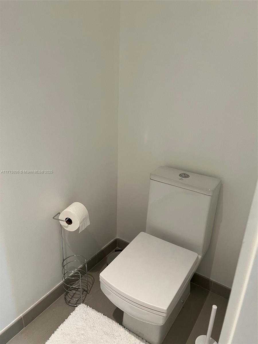 Small Image of 1080 BRICKELL AVE #2602, Miami Number 10