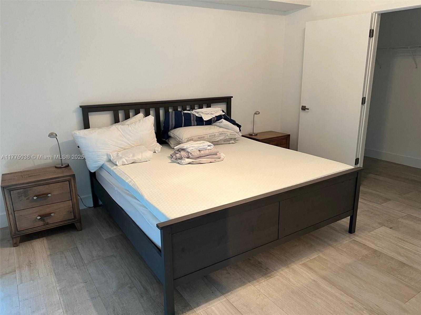 Small Image of 1080 BRICKELL AVE #2602, Miami Number 14