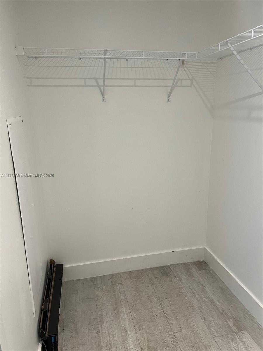 Small Image of 1080 BRICKELL AVE #2602, Miami Number 18