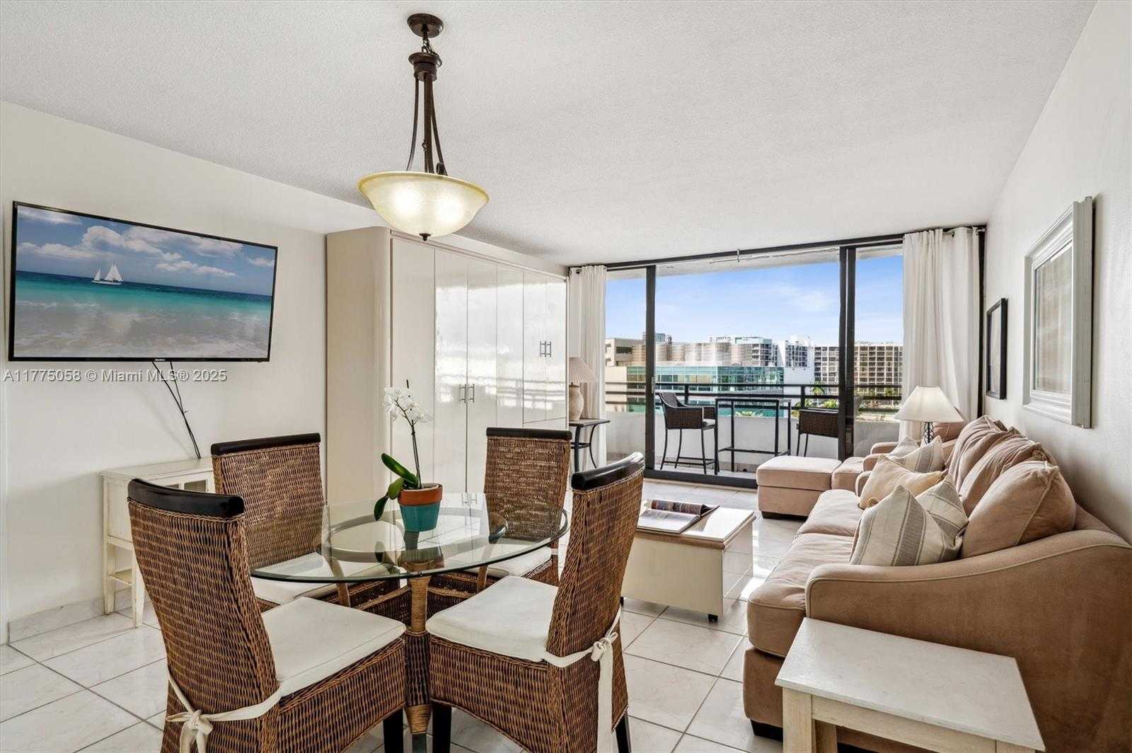 Small Image of 3505 SOUTH OCEAN DR #604, Hollywood Number 4