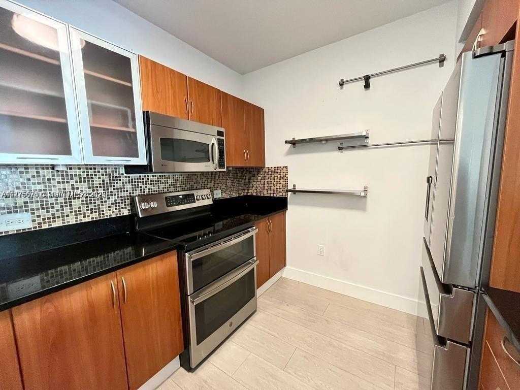 Small Image of 2775 NORTH EAST 187TH ST #326, Aventura Number 11