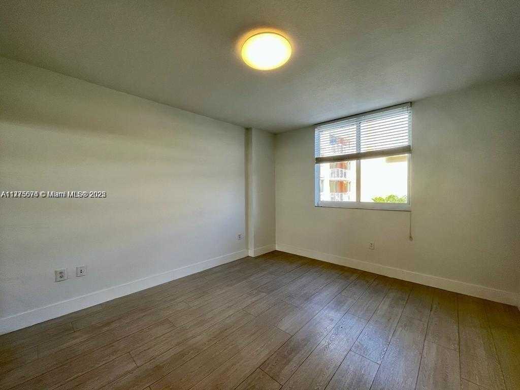 Small Image of 2775 NORTH EAST 187TH ST #326, Aventura Number 15