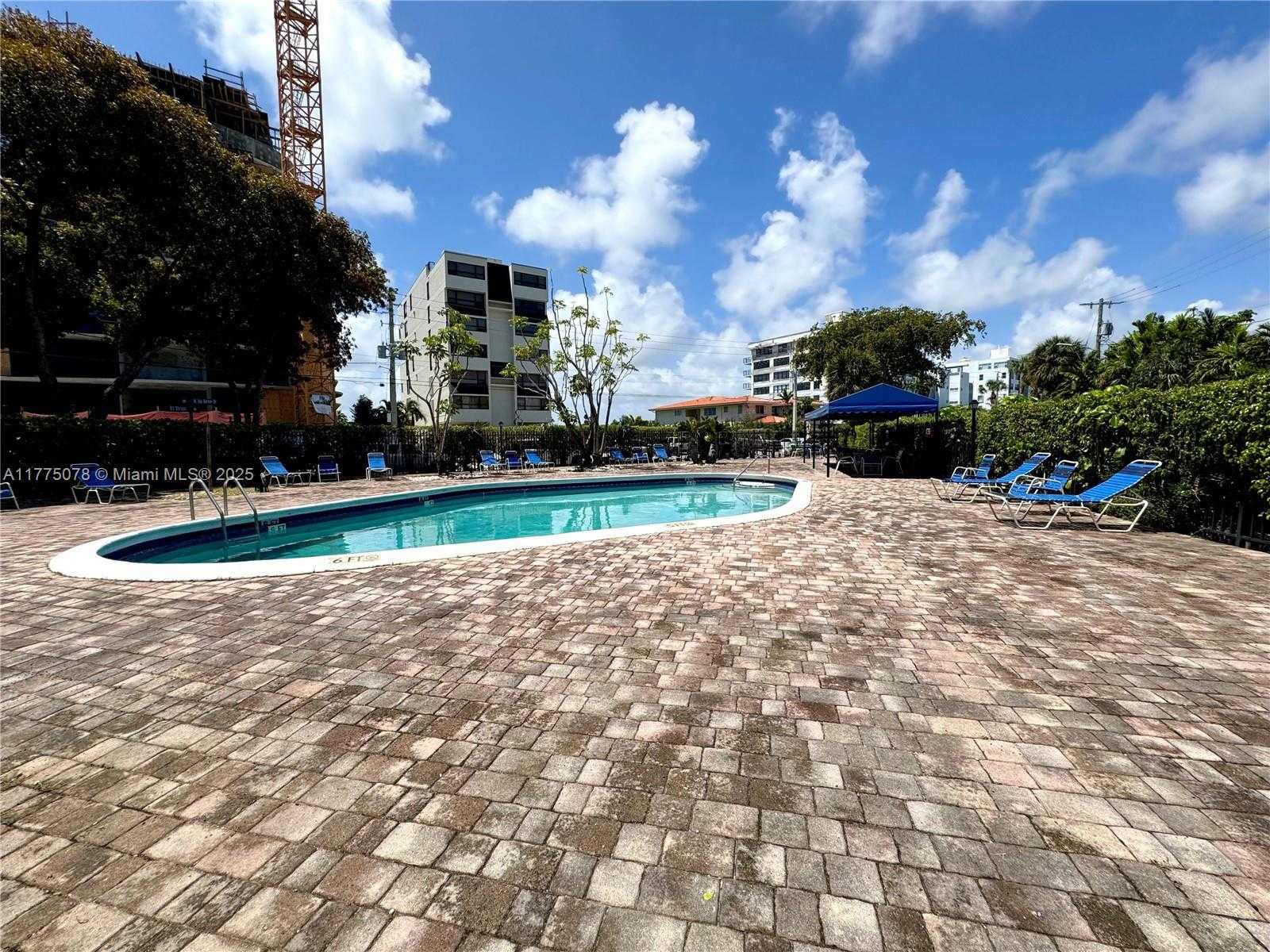 Small Image of 1001 91ST ST #710, Bay Harbor Islands Number 33