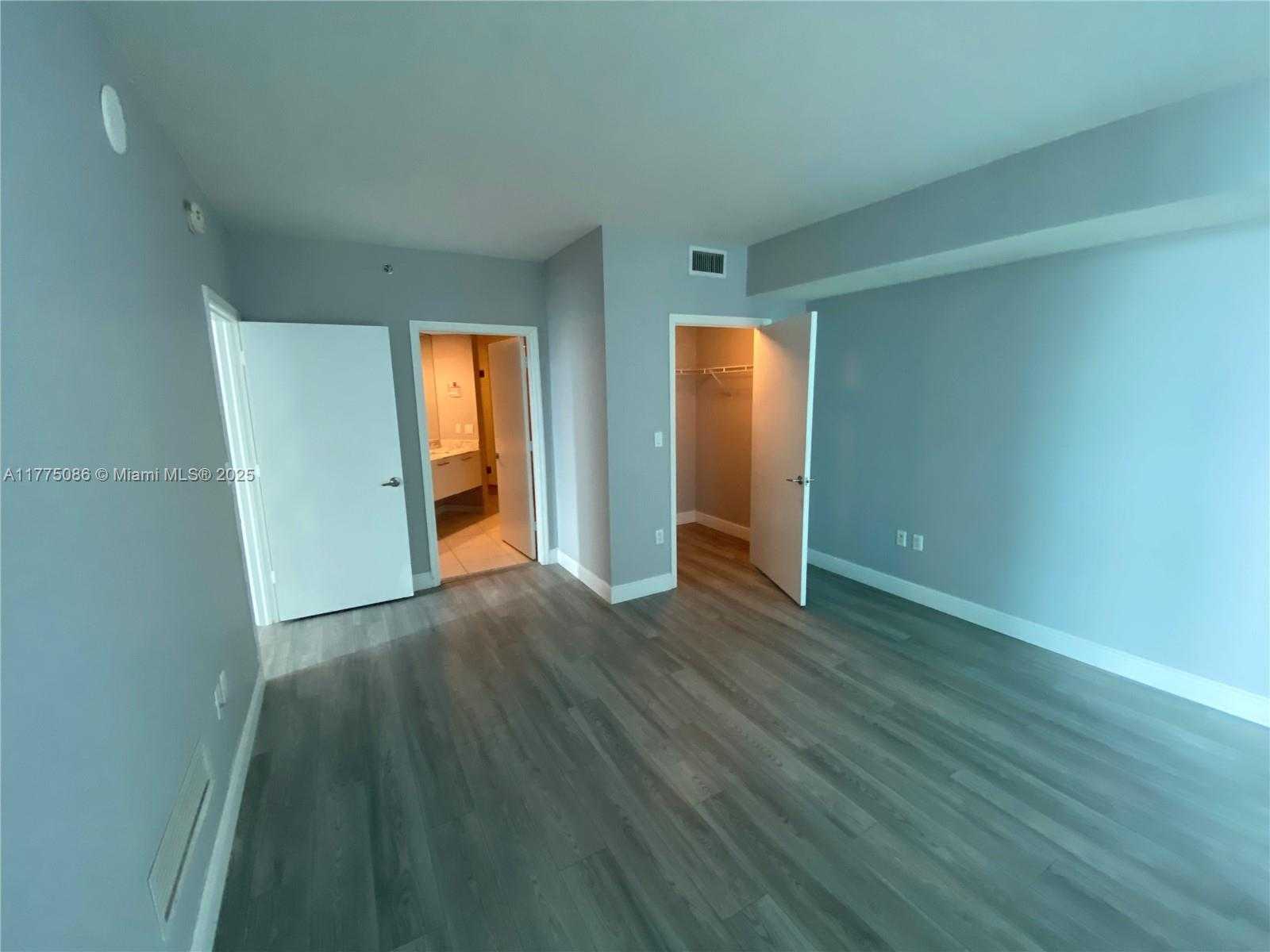 Small Image of 55 SOUTH EAST 6TH ST #2107, Miami Number 14