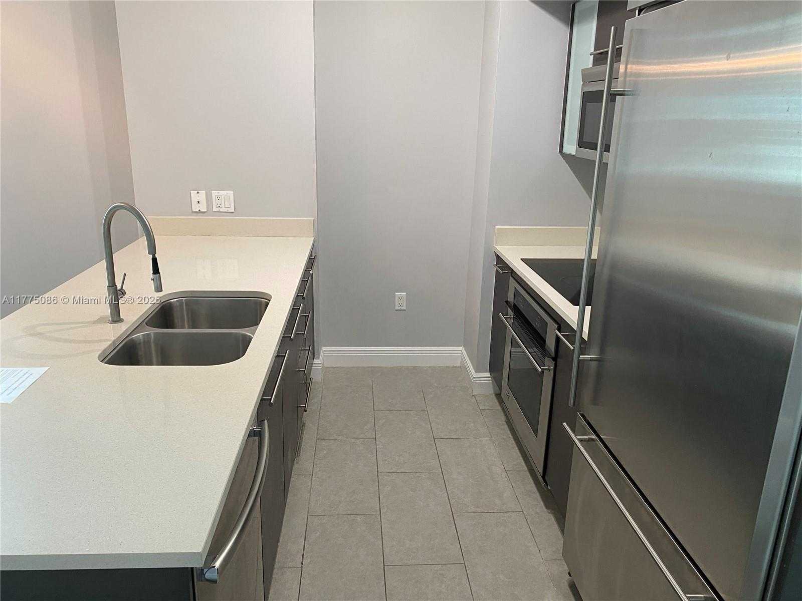 Small Image of 55 SOUTH EAST 6TH ST #2107, Miami Number 5