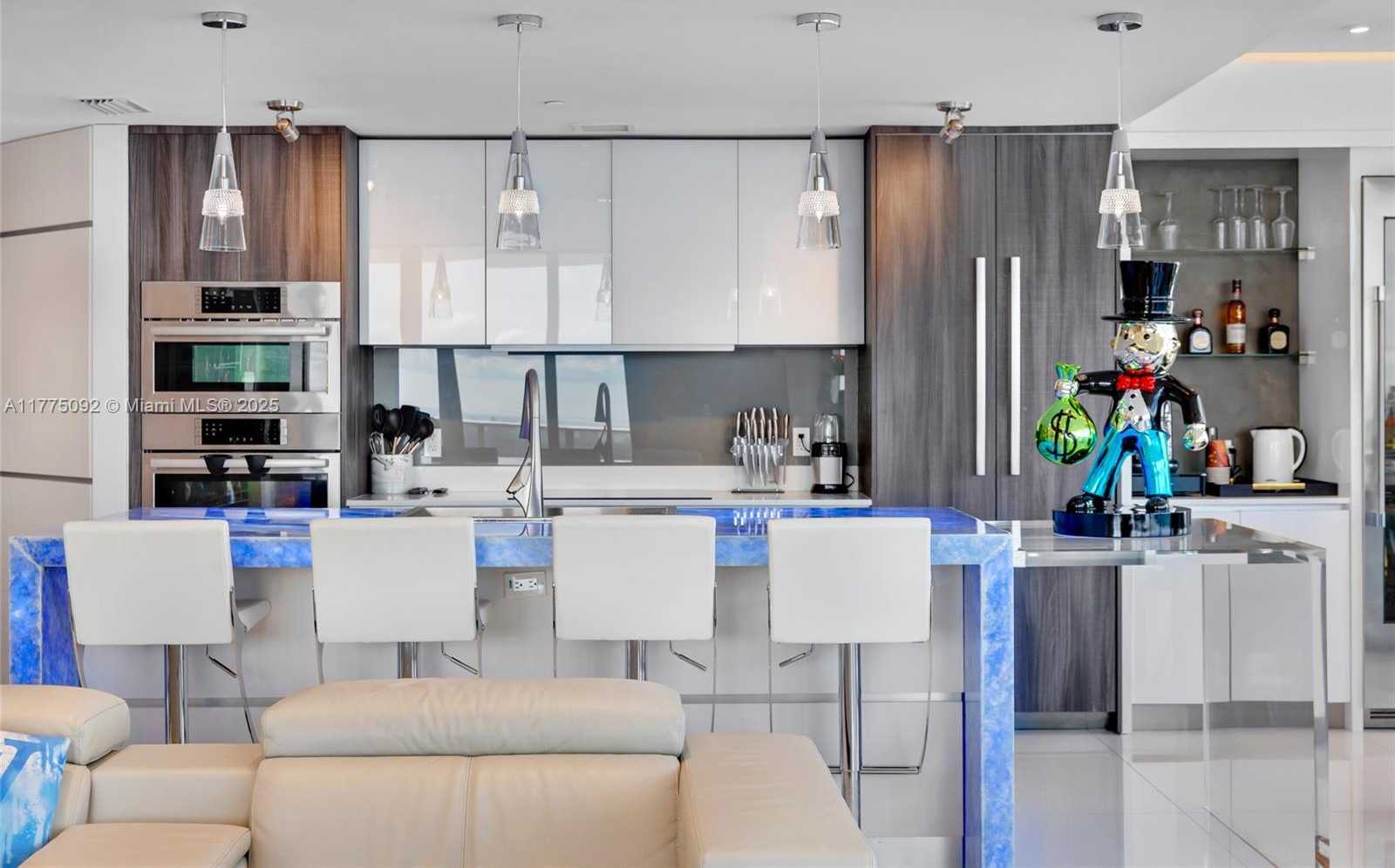 Small Image of 488 NORTH EAST 18TH ST #4115, Miami Number 23