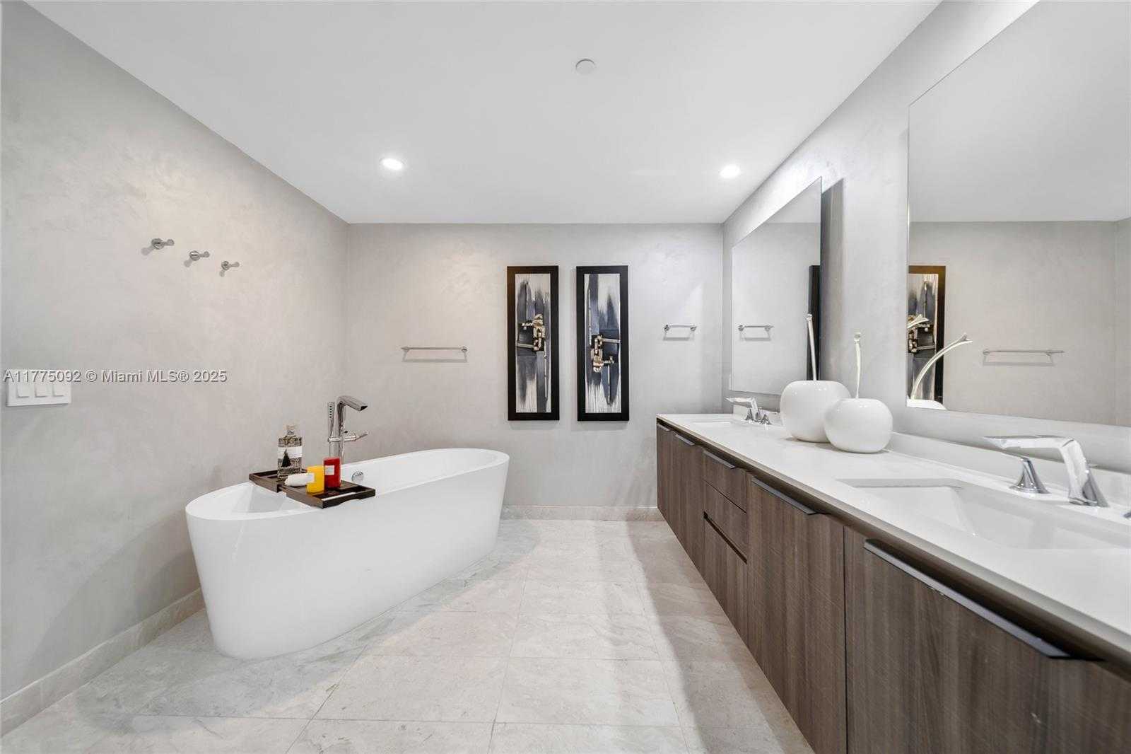 Small Image of 488 NORTH EAST 18TH ST #4115, Miami Number 33