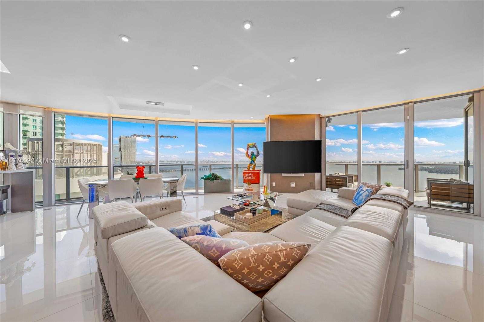 Small Image of 488 NORTH EAST 18TH ST #4115, Miami Number 4