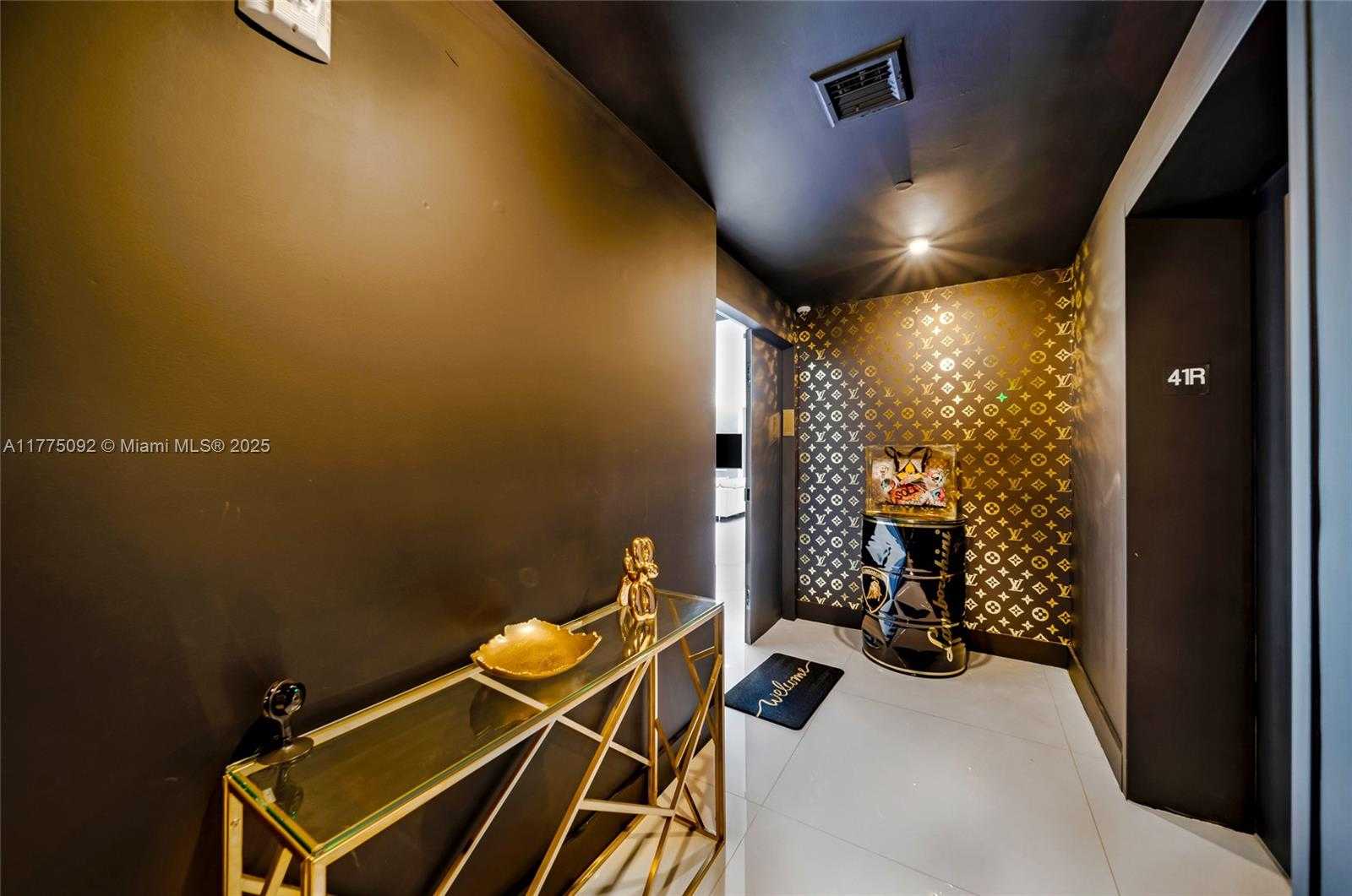 Small Image of 488 NORTH EAST 18TH ST #4115, Miami Number 46