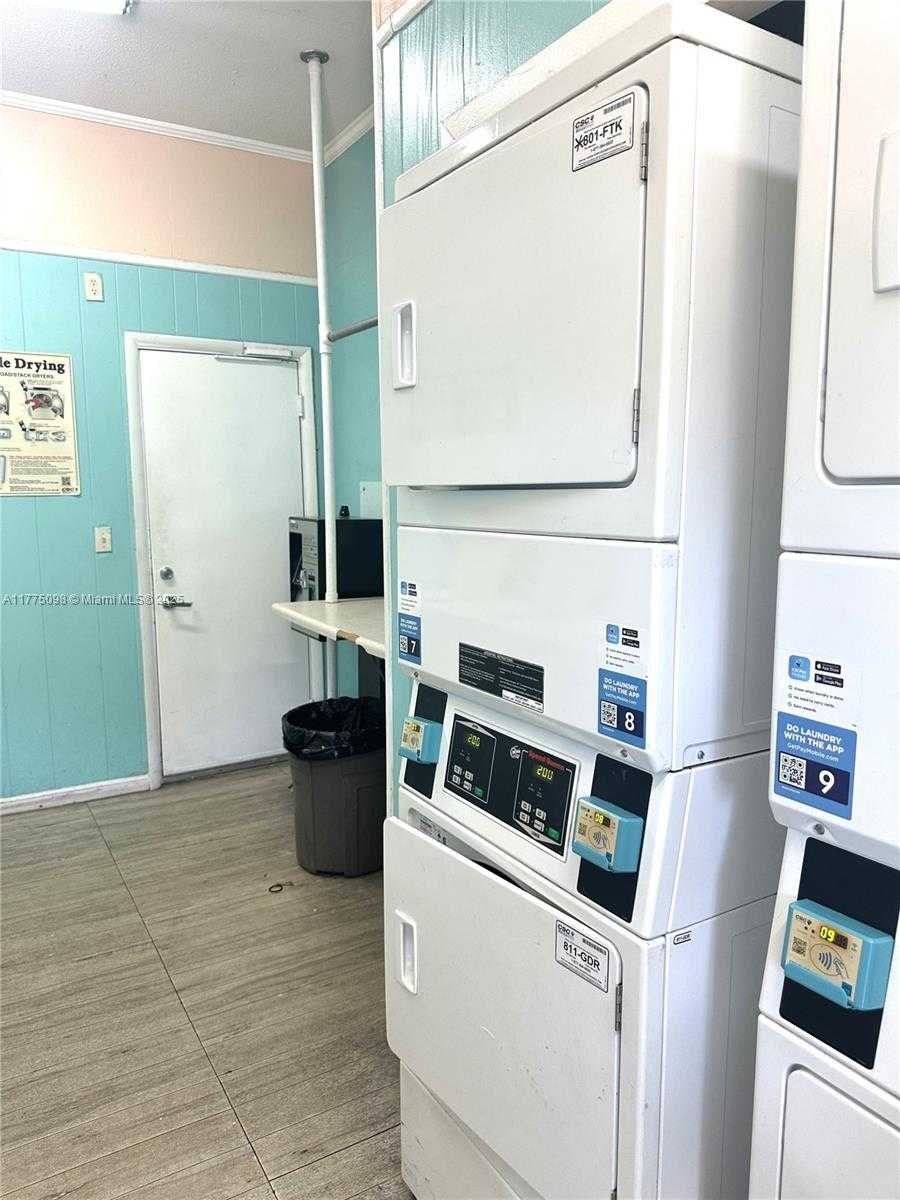 Small Image of 10764 NORTH KENDALL DR #I3, Miami Number 23