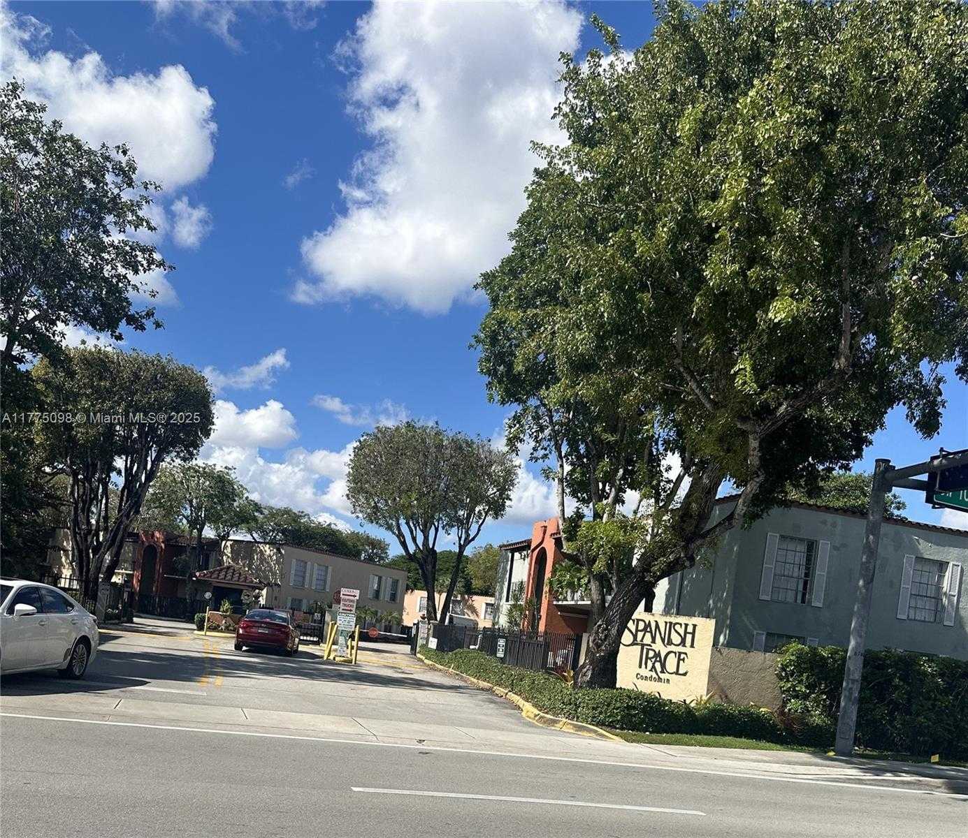 Small Image of 10764 NORTH KENDALL DR #I3, Miami Number 25