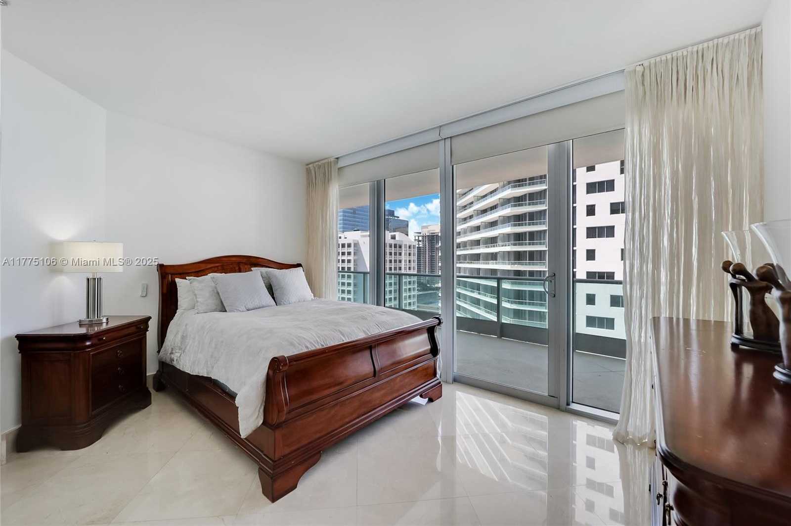 Small Image of 1331 BRICKELL BAY DR #2605, Miami Number 10