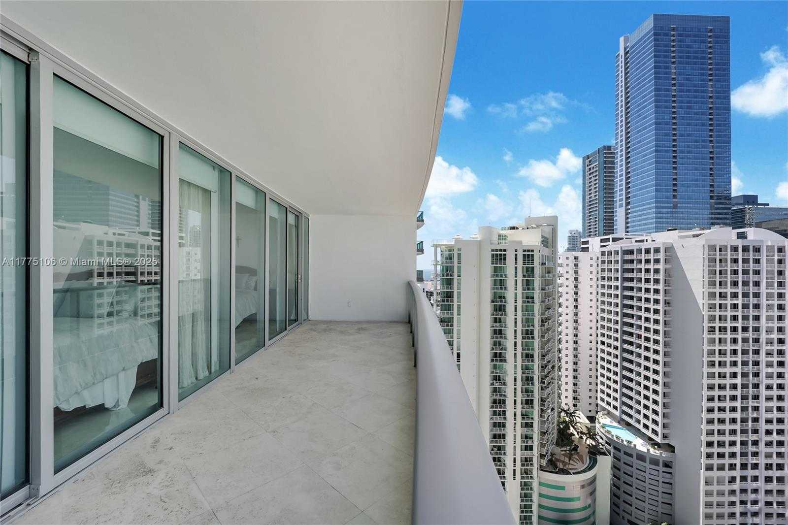 Small Image of 1331 BRICKELL BAY DR #2605, Miami Number 27