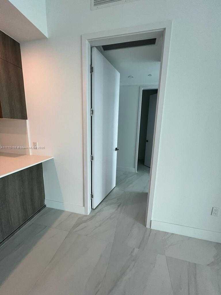 Small Image of 17550 COLLINS AVE #1104, Sunny Isles Beach Number 12