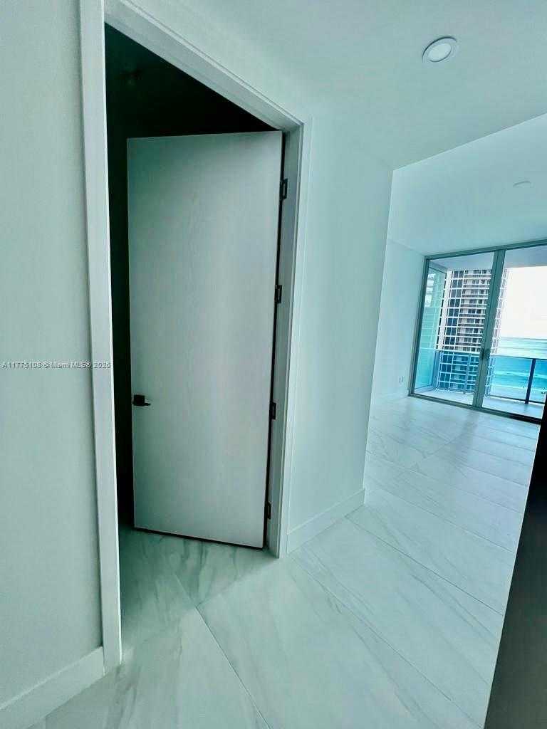 Small Image of 17550 COLLINS AVE #1104, Sunny Isles Beach Number 17