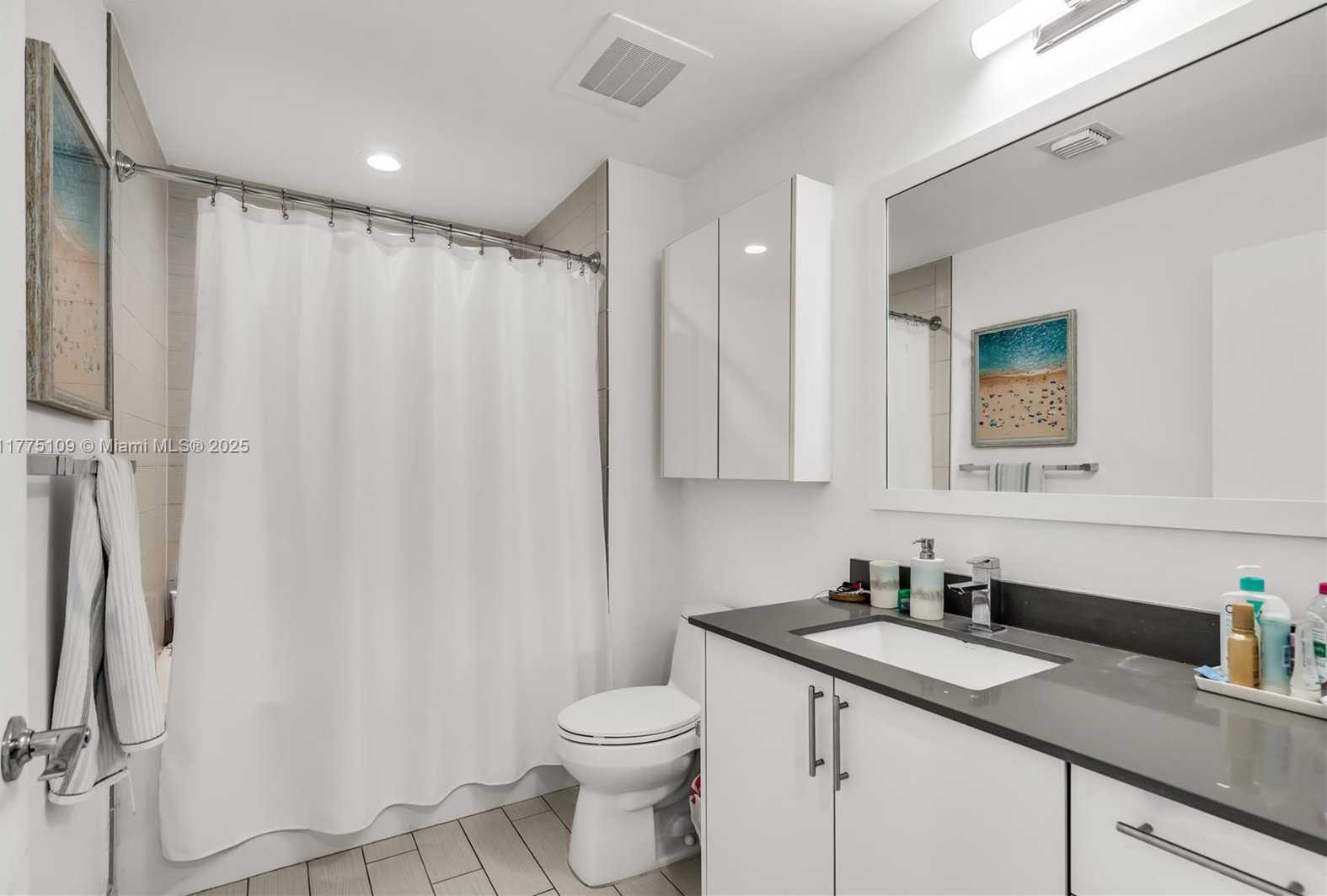 Small Image of 999 SOUTH WEST 1ST AVE #1516, Miami Number 19
