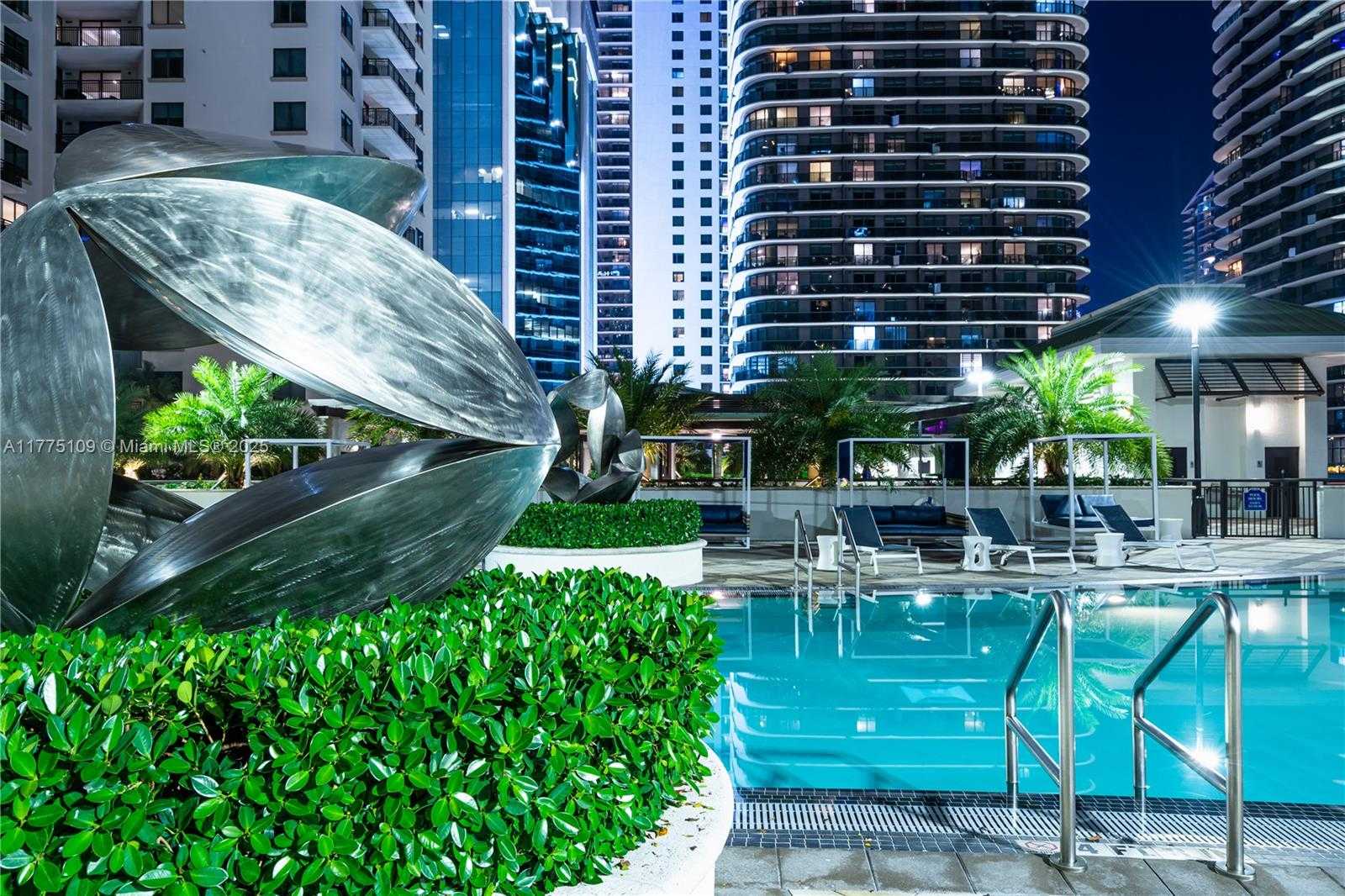 Small Image of 999 SOUTH WEST 1ST AVE #1516, Miami Number 36