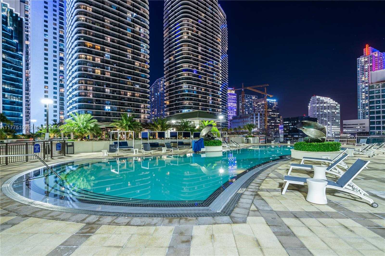 Small Image of 999 SOUTH WEST 1ST AVE #1516, Miami Number 37