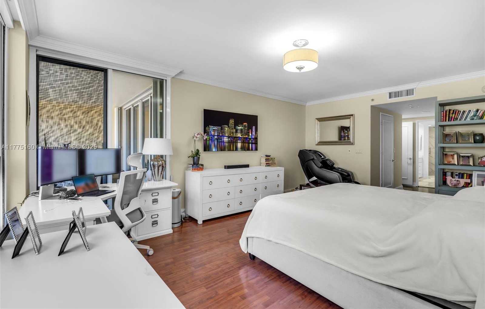 Small Image of 765 CRANDON BLVD #202, Key Biscayne Number 12