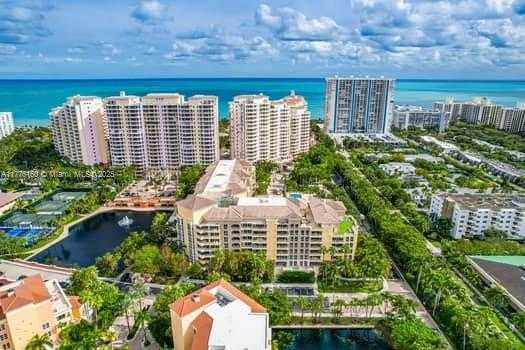 Small Image of 765 CRANDON BLVD #202, Key Biscayne Number 42