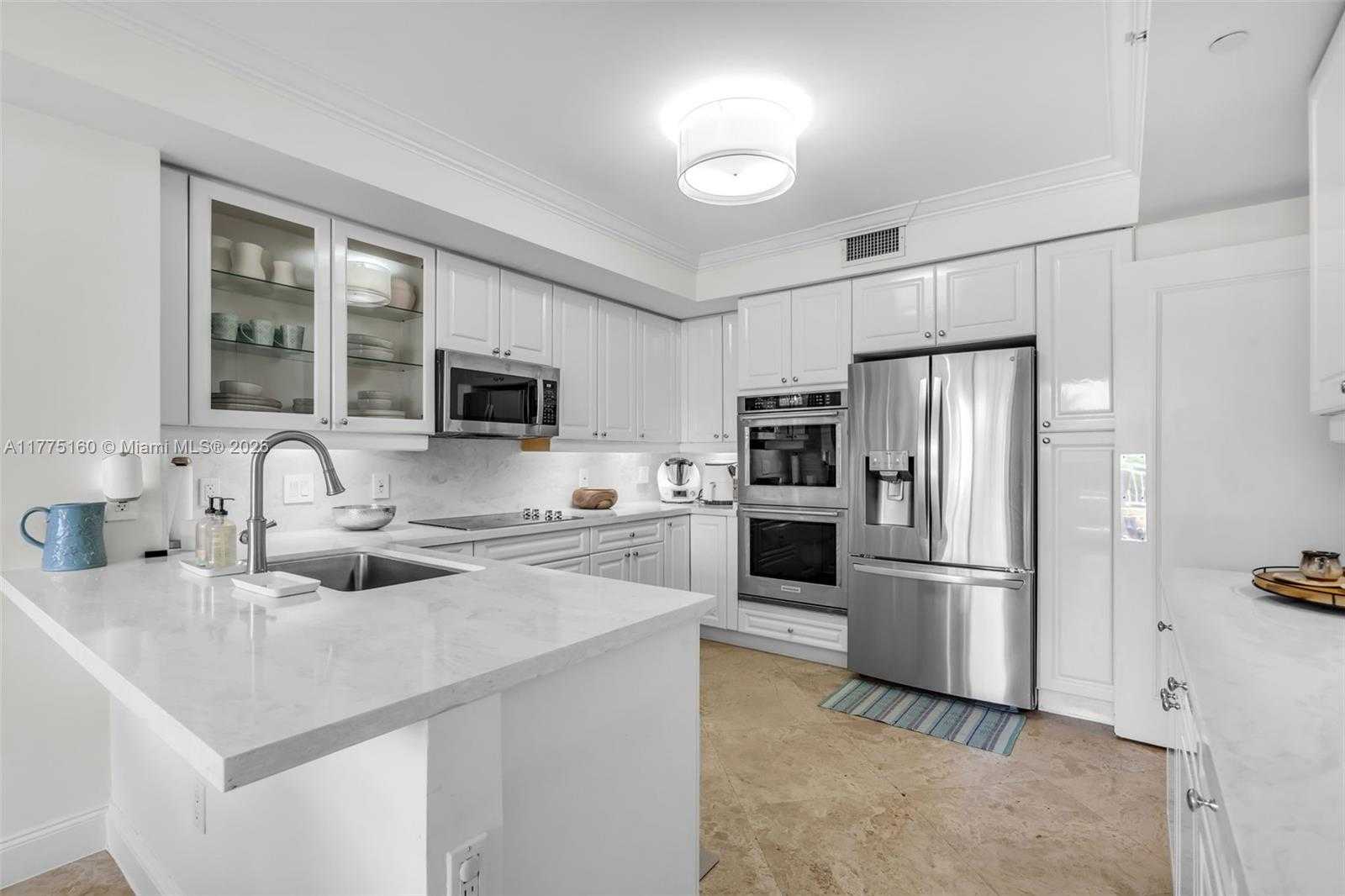 Small Image of 765 CRANDON BLVD #202, Key Biscayne Number 6