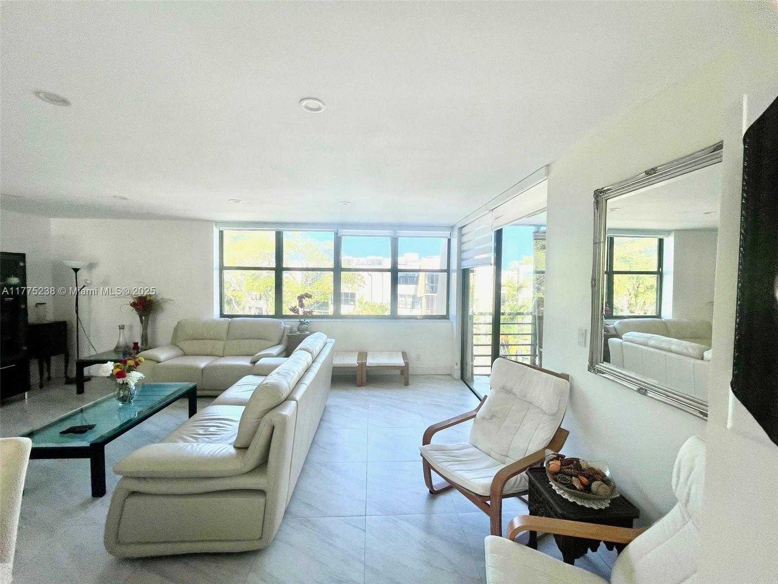 Small Image of 20401 NORTH EAST 30TH AVE #410-8, Aventura Number 10