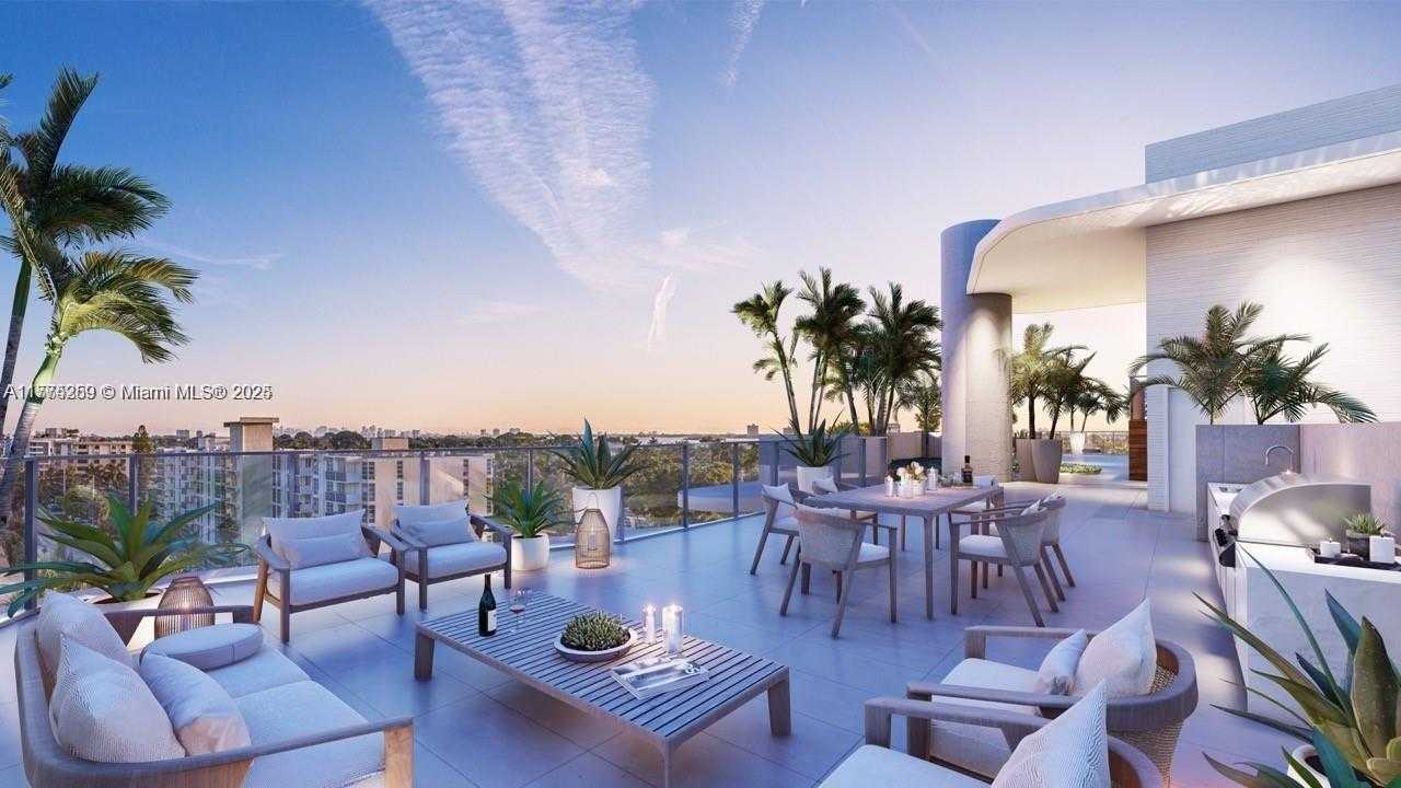 Small Image of 9901 WEST BAY HARBOR DR #503, Bal Harbour Number 15