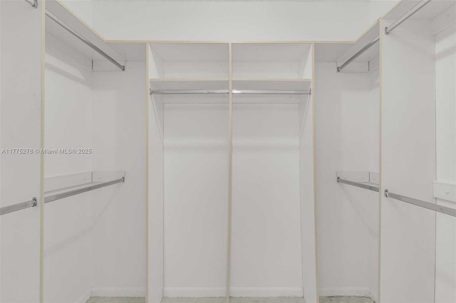 Small Image of 600 THREE ISLANDS BLVD #1207, Hallandale Beach Number 17