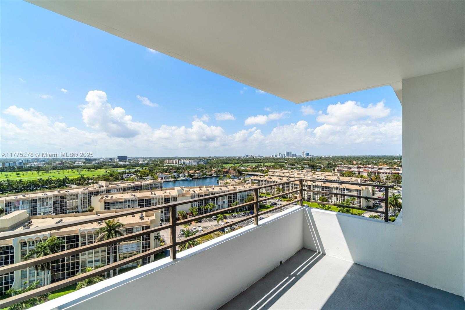 Small Image of 600 THREE ISLANDS BLVD #1207, Hallandale Beach Number 18