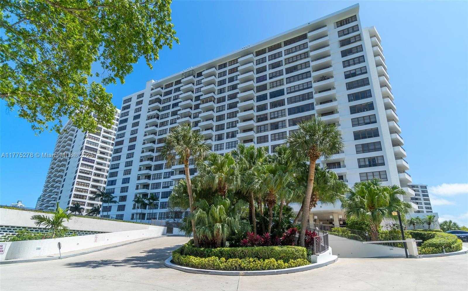Small Image of 600 THREE ISLANDS BLVD #1207, Hallandale Beach Number 26
