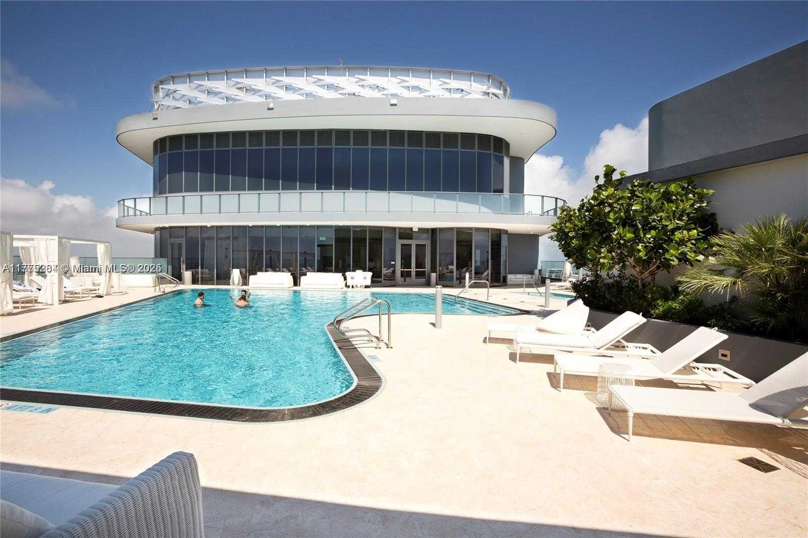 Small Image of 1000 BRICKELL PLZ #4706, Miami Number 18