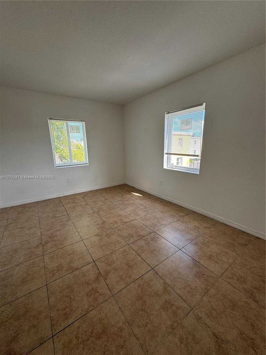 Small Image of 8456 NORTH WEST 4TH CT #8456, Miami Number 14